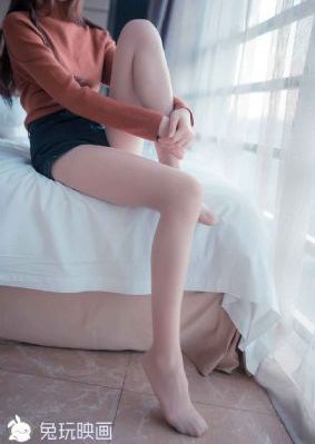 白丝校花被弄到高潮喷水_1080全集免费播放