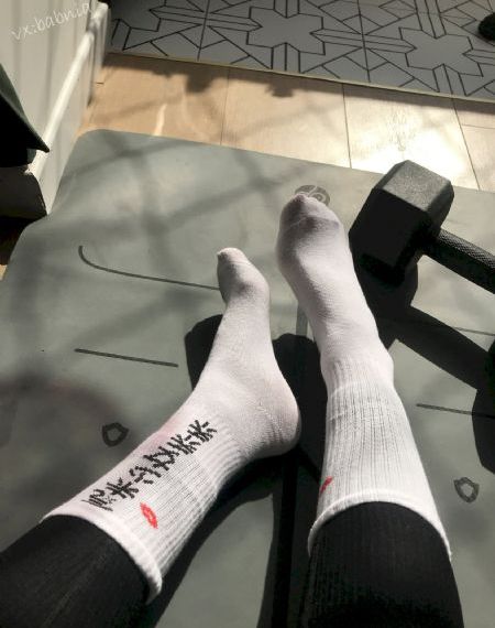 用毛笔蘸下面的水h_720电影在线看