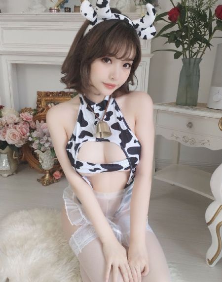 一个人看ww视频网站_BD英语高清完整版播放