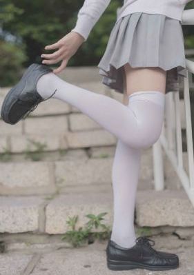 美女国产毛片a区内射_720手机在线看