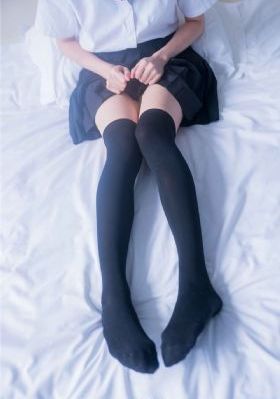 亚洲美女免费毛片视频_加长未删减版在线观看