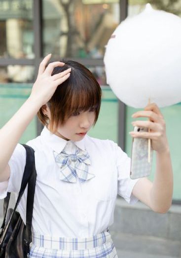 中国美女一级特黄大片视频_720完整在线观看