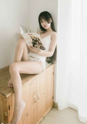 色窝窝免费视频在线观看_720迅雷电影在线
