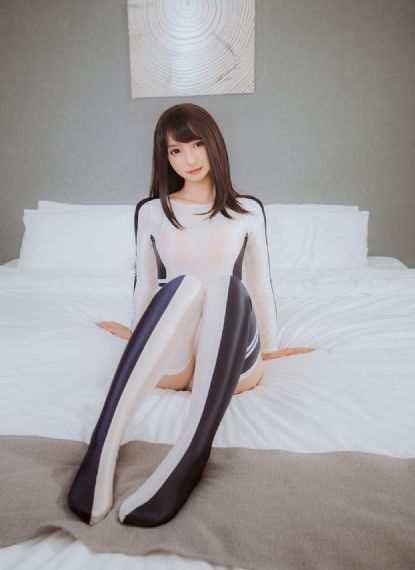 《爆乳女教师》在线观看_剧情片韩国电影在线观看