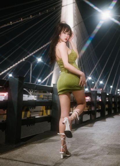 免费狂野欧美性猛交xxxx_剧情片高清视频播放